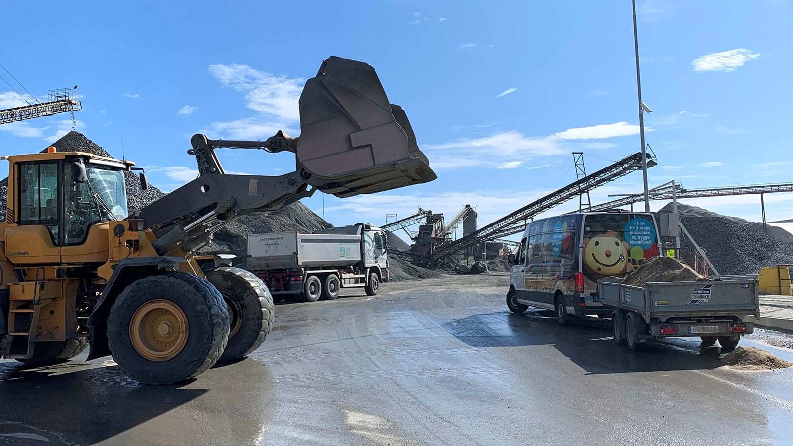 Hente masser med henger